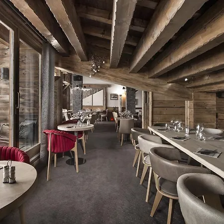 Aparthotel Ancolies 4*